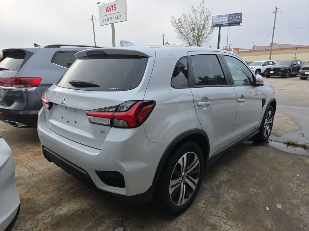 Used 2025 Mitsubishi Outlander Sport SE image 10