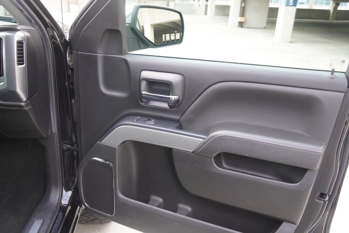 Used 2017 Chevrolet Silverado 1500 LTZ Z71 AWD/4WD image 27