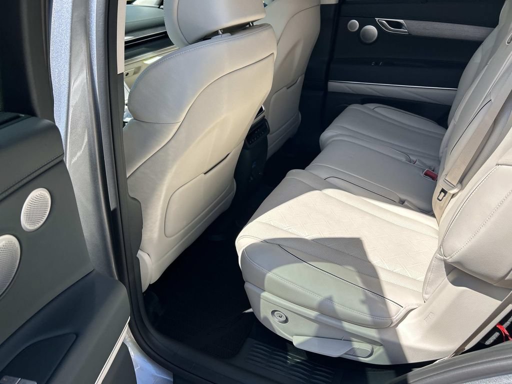 New 2027 Genesis GV80 2.5T Prestige AWD/4WD image 19