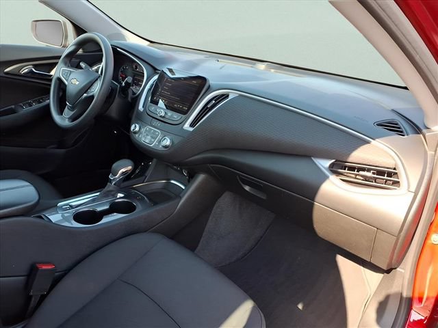 Used 2024 Chevrolet Malibu LT FWD image 18