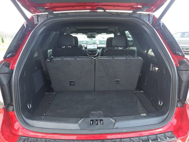 Certified 2025 Ford Explorer ST image 11