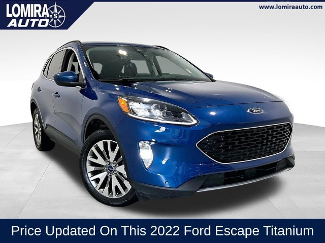Used 2022 Ford Escape Titanium w/ Class II Trailer Tow Package