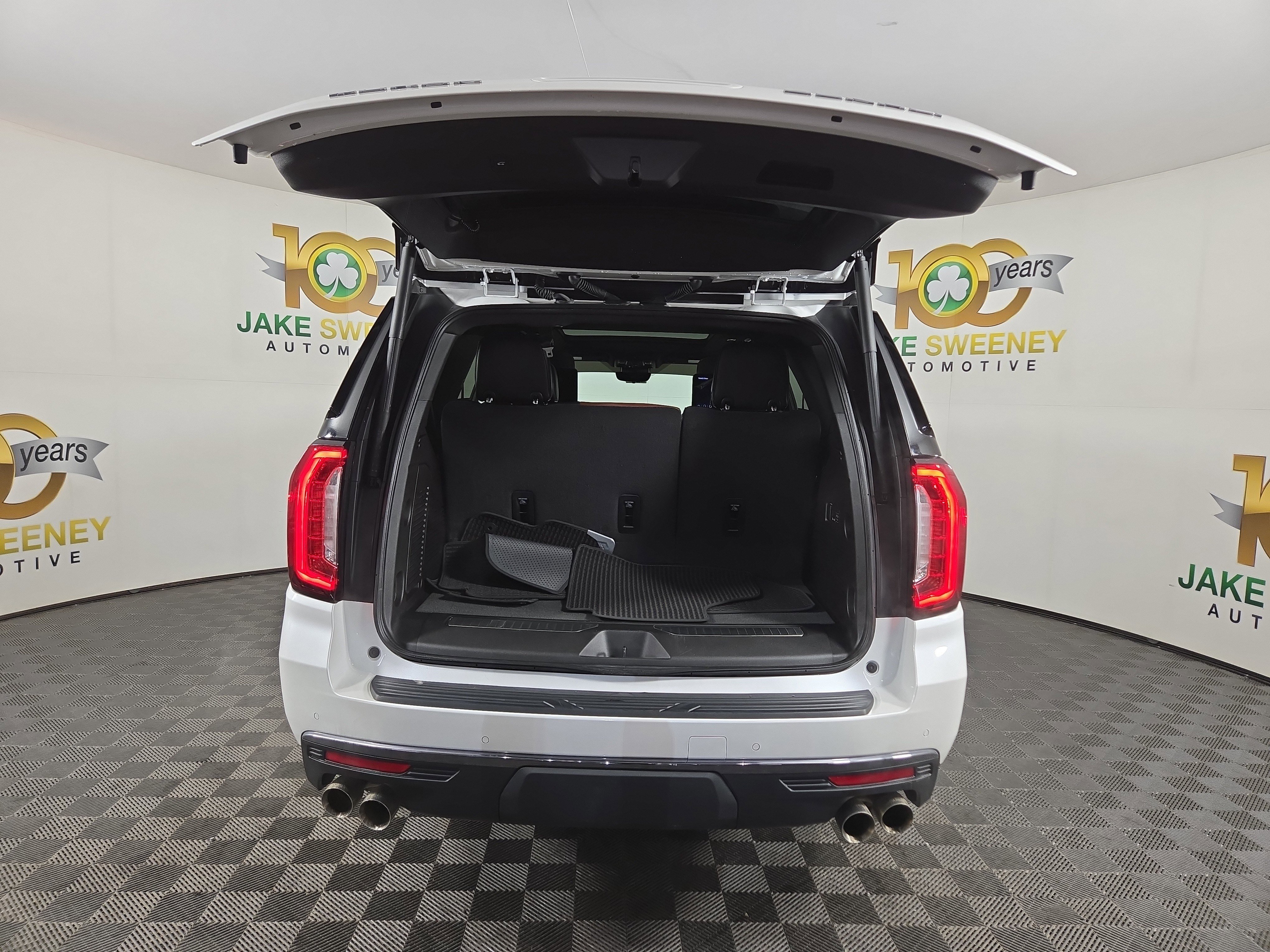 Used 2024 GMC Yukon Denali Ultimate image 36