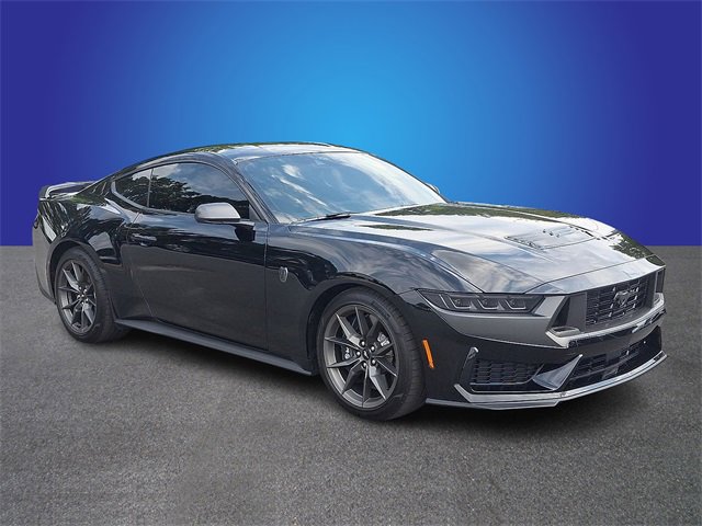 Used 2025 Ford Mustang Dark Horse image 3