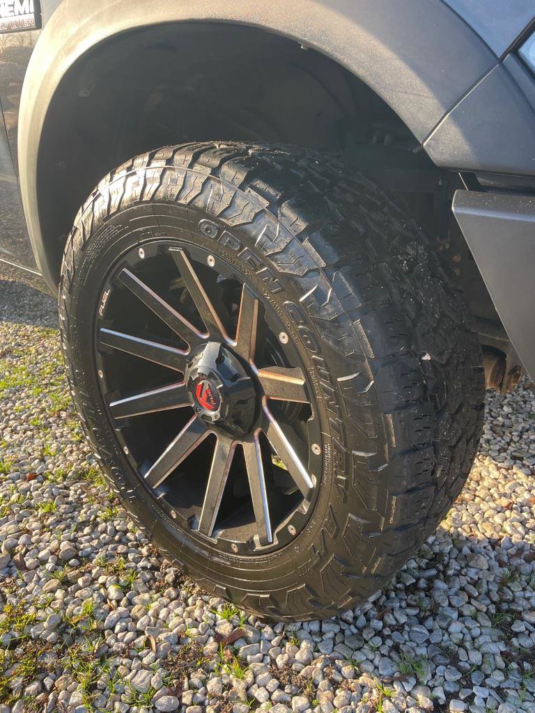 Used 2016 RAM 1500 Rebel w/ Luxury Group image 3