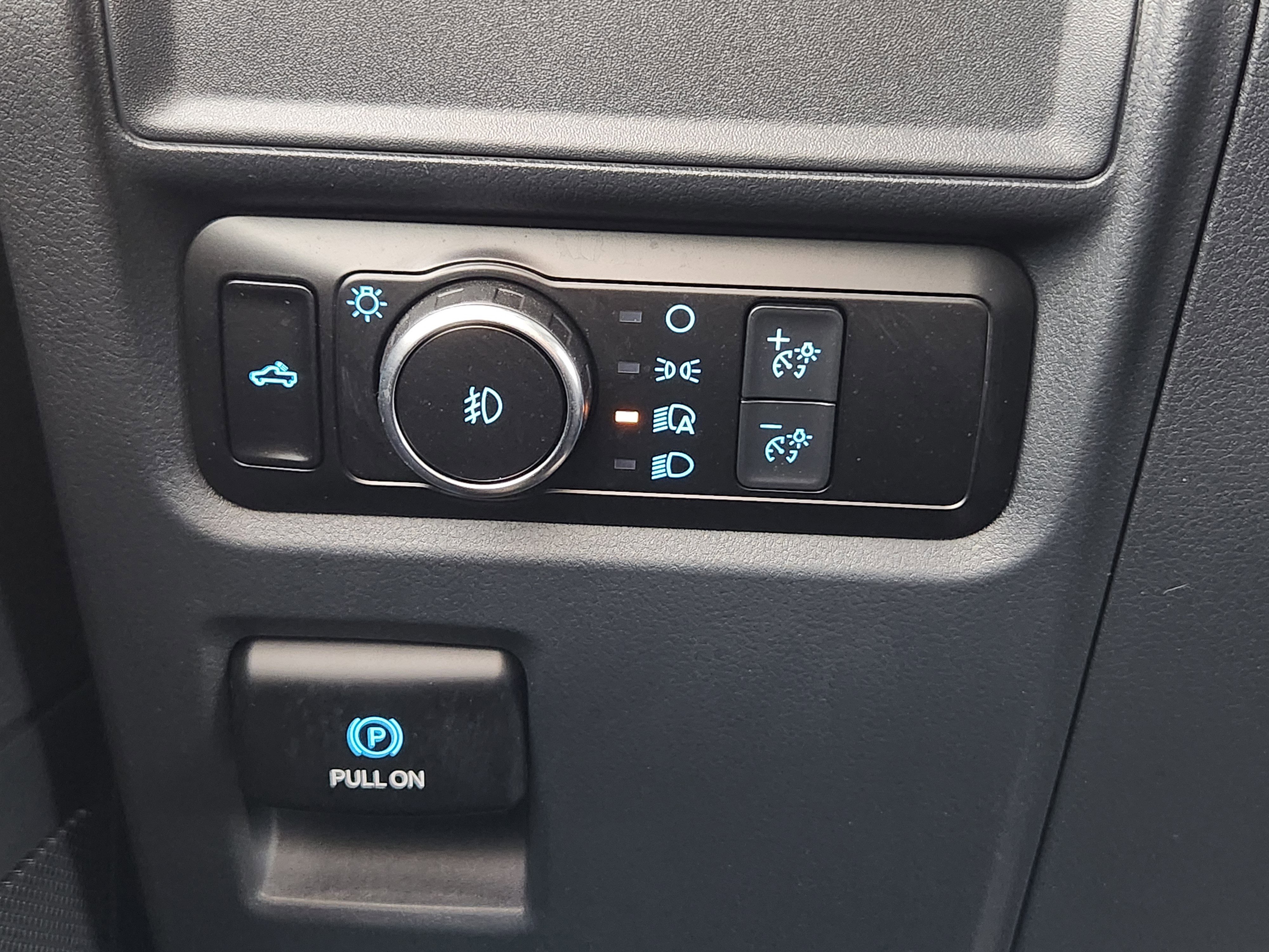 Used 2022 Ford F150 XL w/ STX Appearance Package image 26