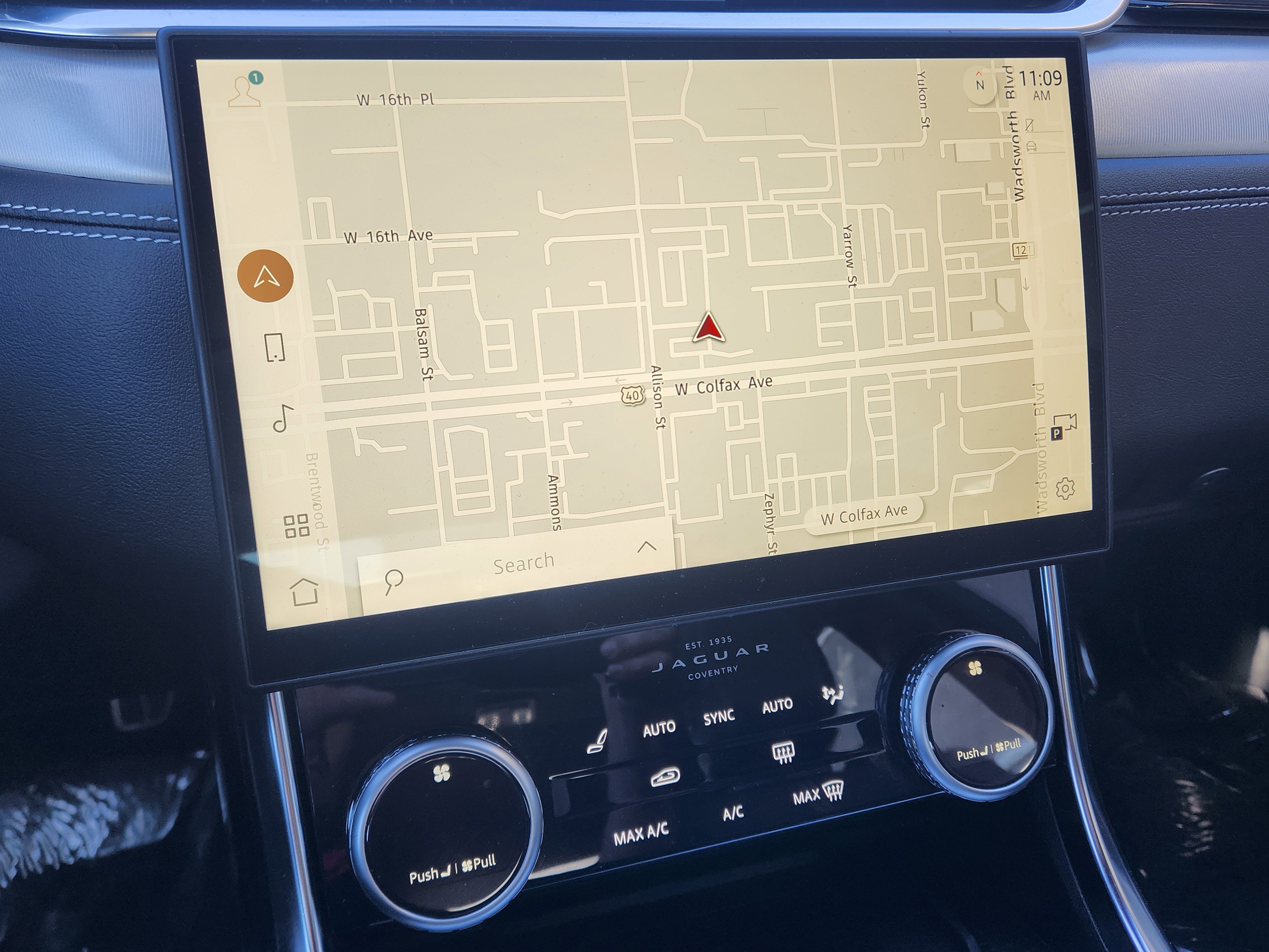 Certified 2024 Jaguar XF R-Dynamic SE image 10