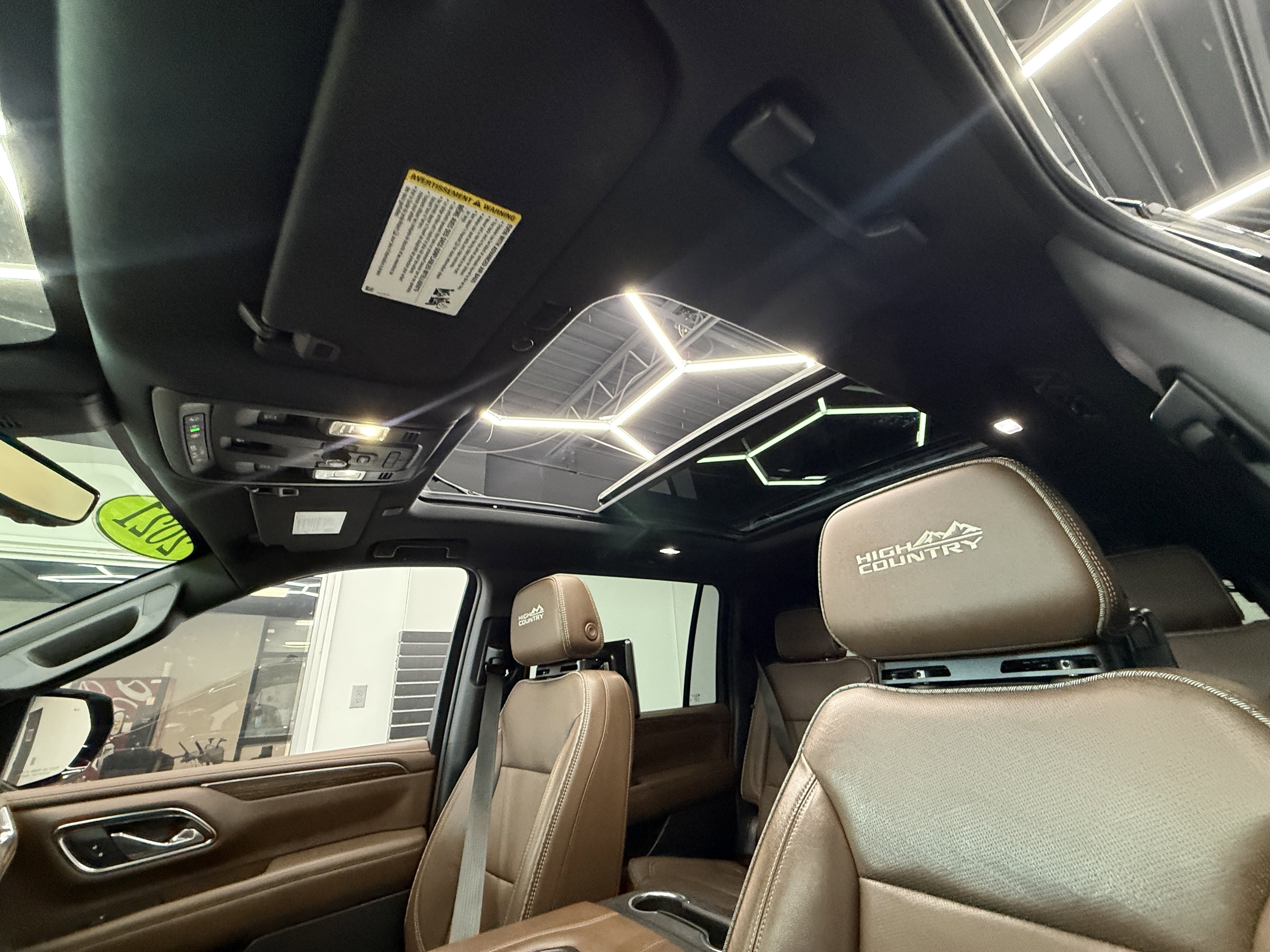 Used 2021 Chevrolet Suburban High Country AWD/4WD image 12