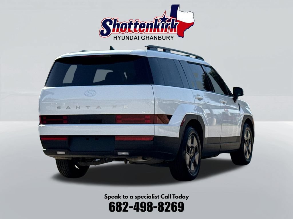 Used 2025 Hyundai Santa Fe SEL FWD image 6