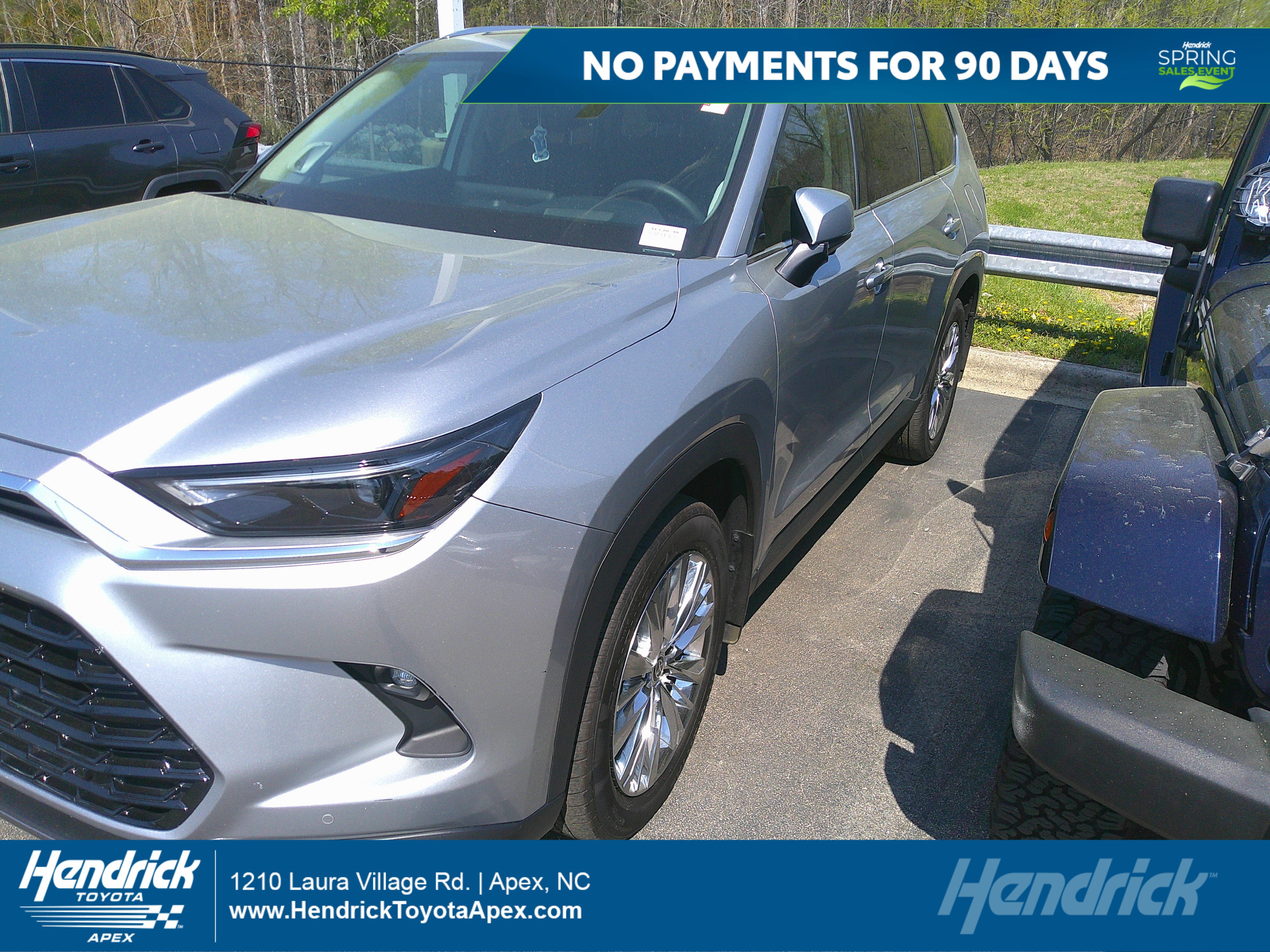 Used 2024 Toyota Grand Highlander Platinum image 1