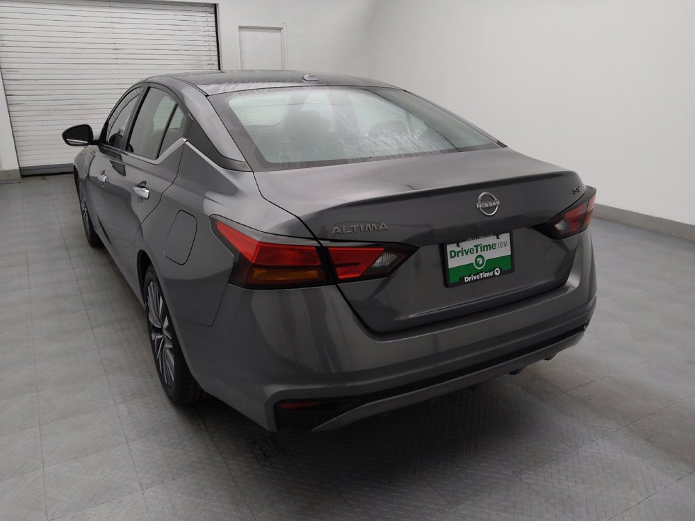 Used 2024 Nissan Altima 2.5 SV image 6