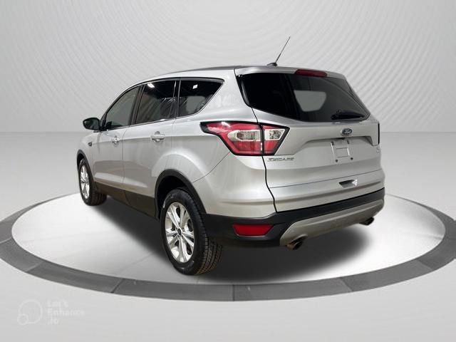 Used 2017 Ford Escape SE FWD image 5