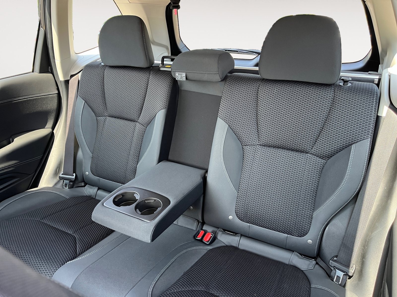 Used 2019 Subaru Forester Premium AWD/4WD image 16