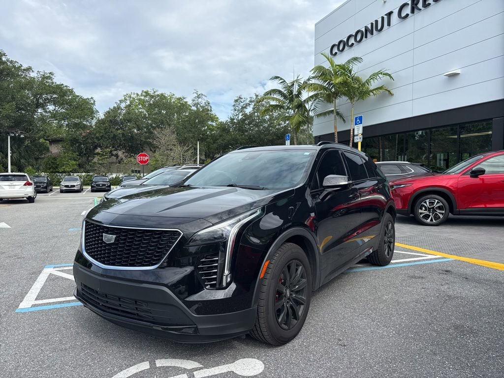 Used 2023 Cadillac XT4 Sport FWD image 12