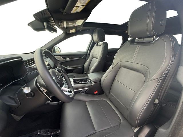Used 2026 Jaguar F-PACE R-Dynamic S AWD/4WD image 10