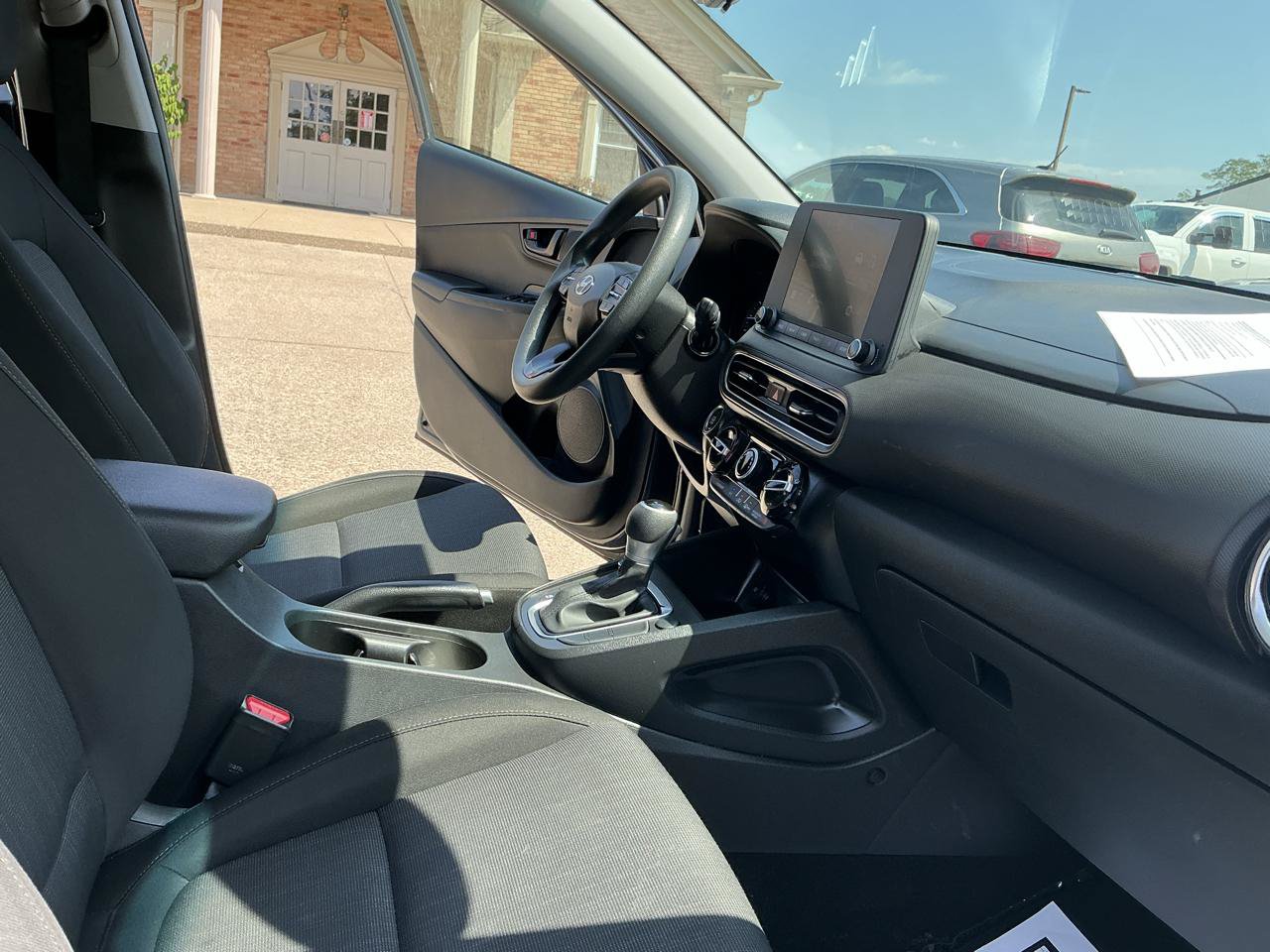 Used 2023 Hyundai Kona SEL FWD image 21