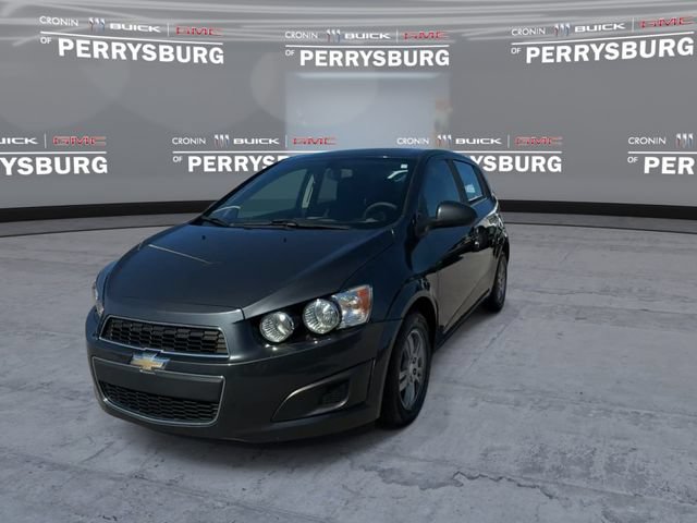 Used 2015 Chevrolet Sonic LT FWD image 3
