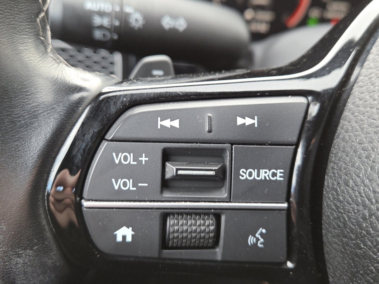 Used 2023 Honda Civic Sport image 28