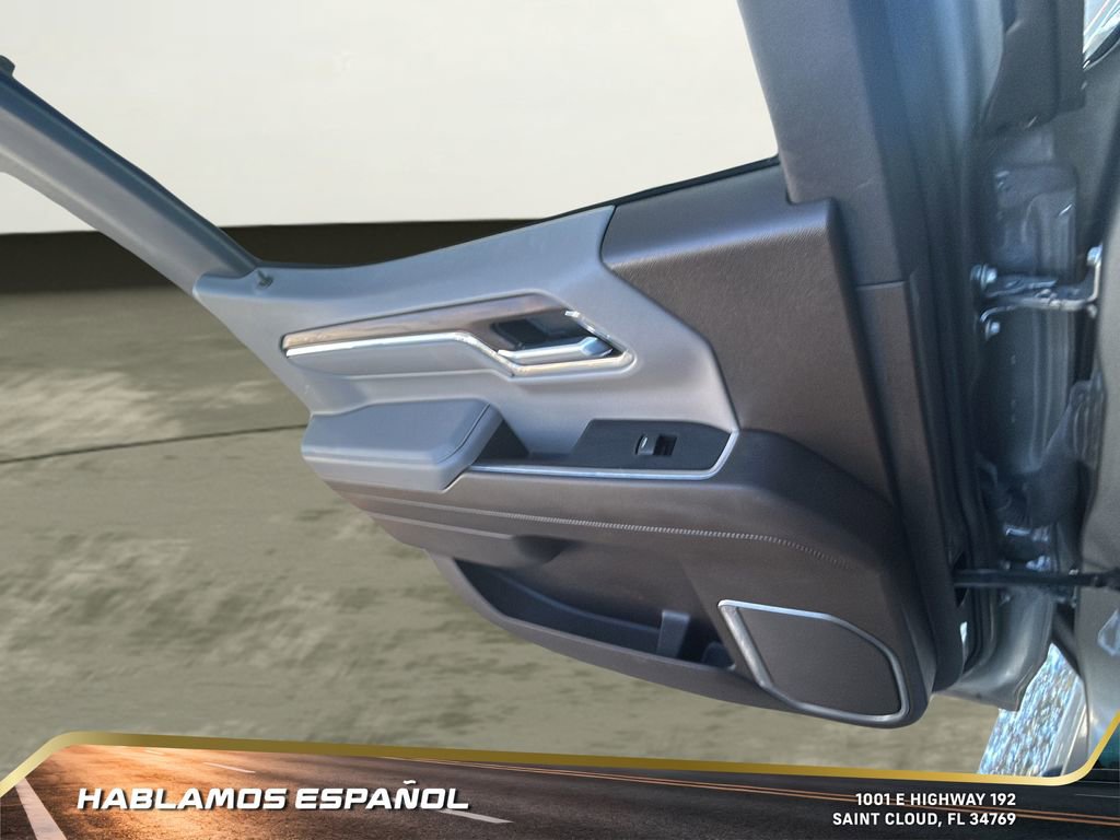 Used 2023 GMC Sierra 1500 SLT image 28