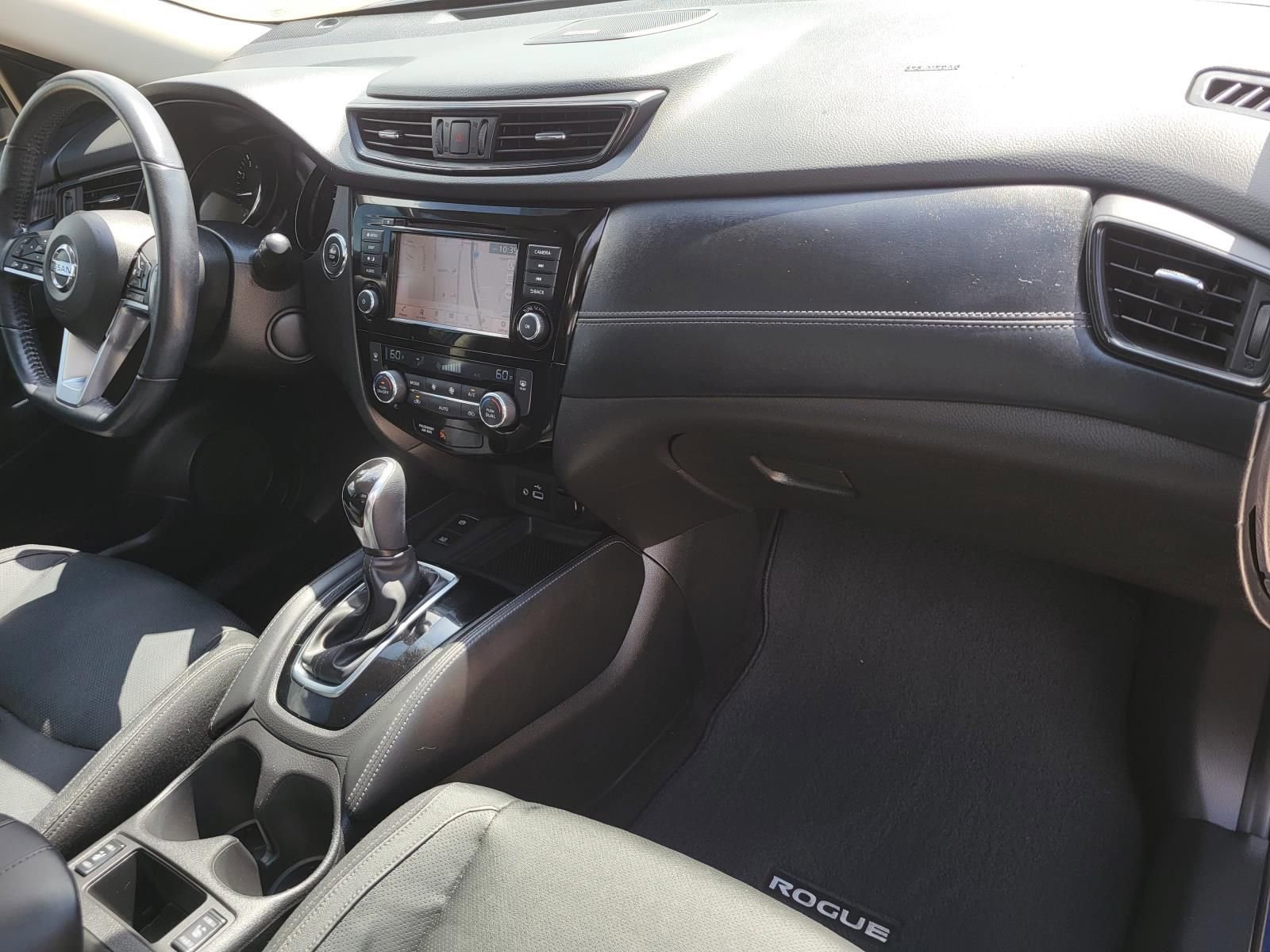 Used 2018 Nissan Rogue SL w/ Premium Package FWD image 13