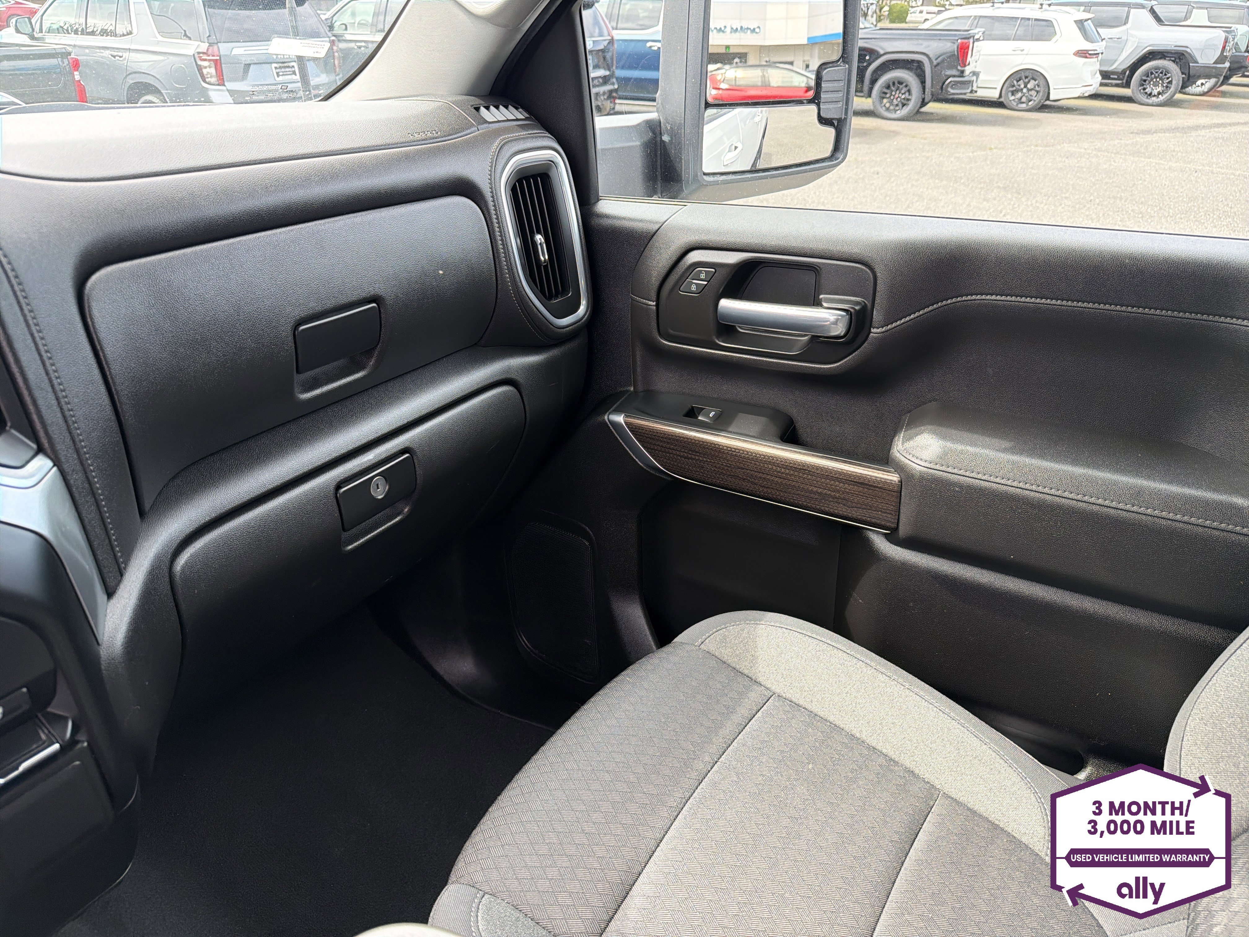 Used 2022 Chevrolet Silverado 2500 LT w/ Convenience Package AWD/4WD image 24