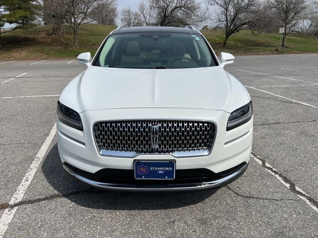 Used 2022 Lincoln Nautilus Reserve image 3