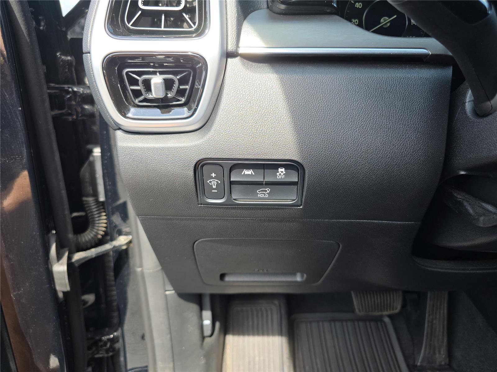 Used 2023 Kia Sorento SX FWD image 32