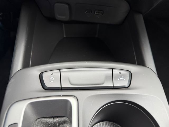 Used 2025 Chevrolet Trax LS image 23