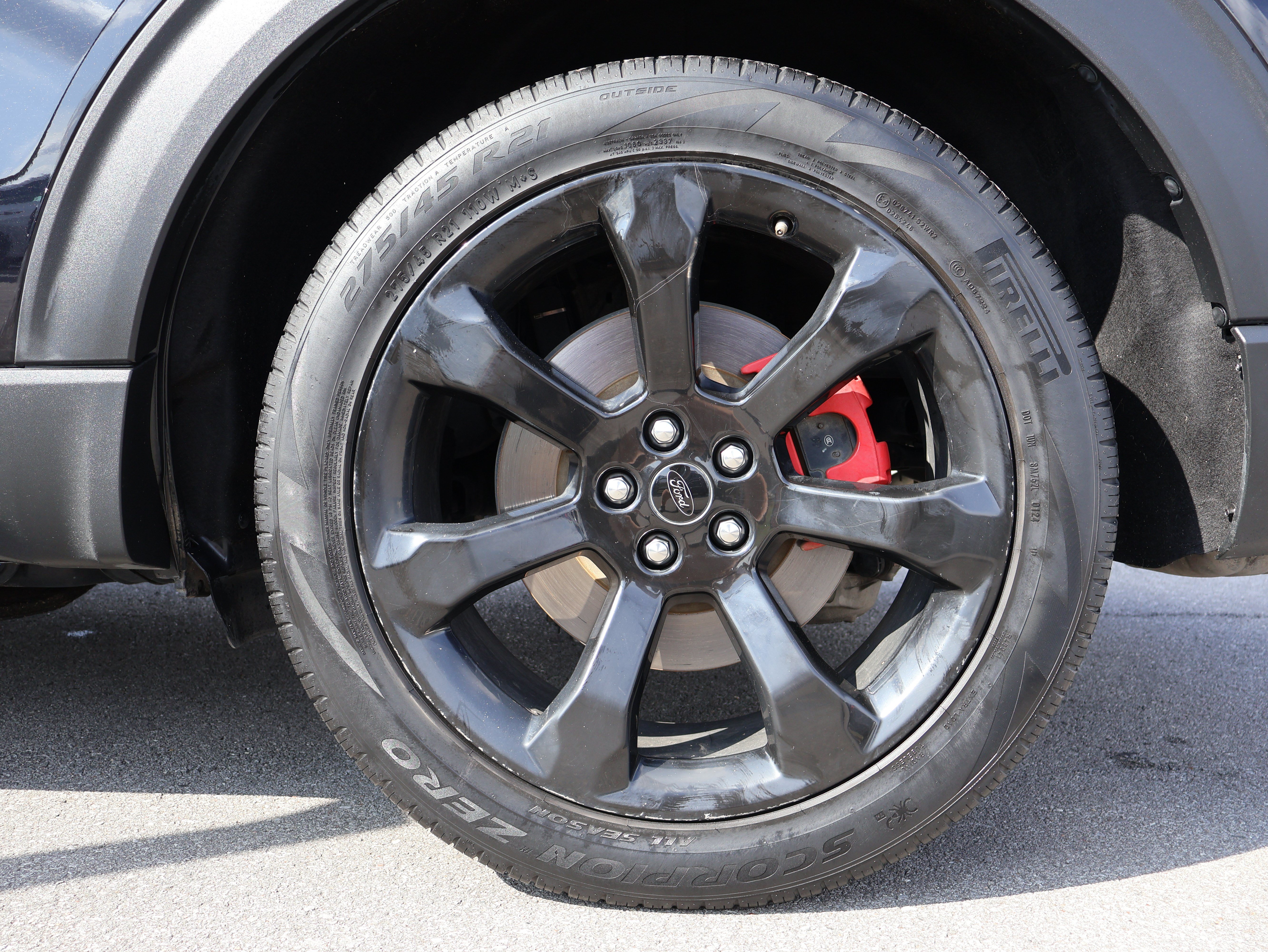 Used 2023 Ford Explorer ST w/ Equipment Group 401A AWD/4WD image 31