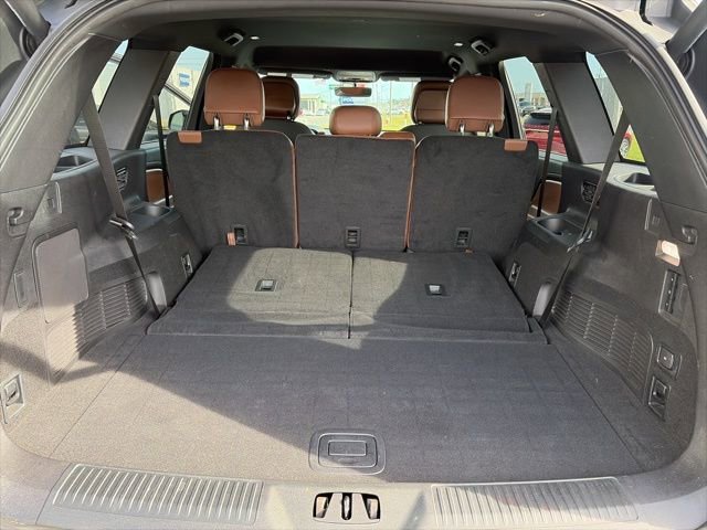 Used 2020 Lincoln Aviator Reserve w/ Class IV Trailer Tow Package image 30