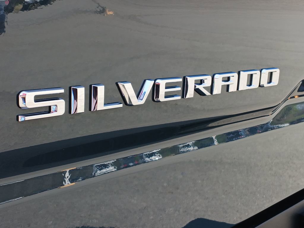 Used 2026 Chevrolet Silverado 1500 ZR2 image 21