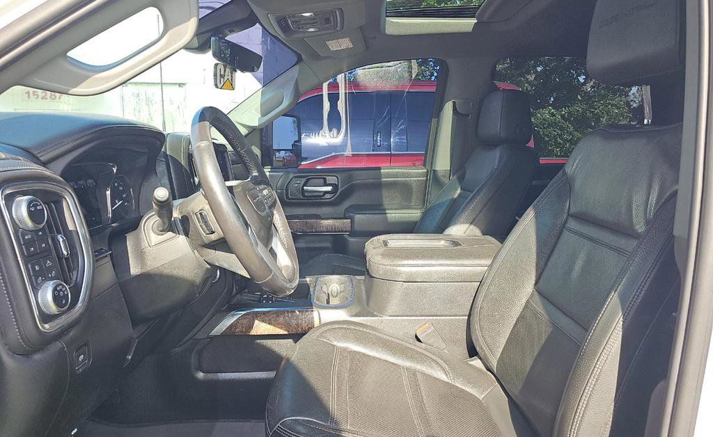 Used 2020 GMC Sierra 3500 Denali w/ Denali Ultimate Package AWD/4WD image 12