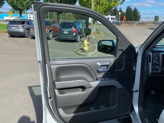 Used 2018 Chevrolet Silverado 1500 LT w/ All Star Edition AWD/4WD image 14