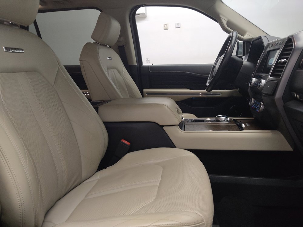 Used 2018 Ford Expedition Max Platinum RWD image 21