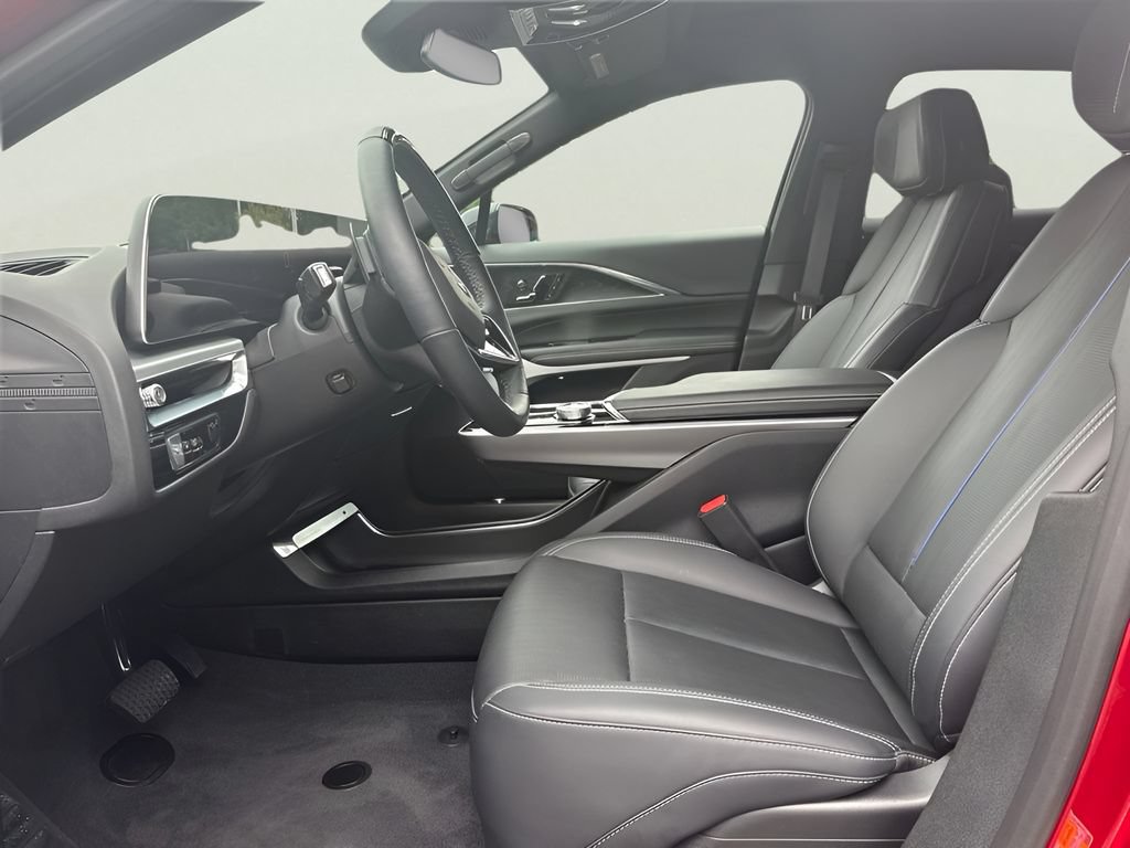 Used 2024 Cadillac Lyriq Sport AWD/4WD image 12