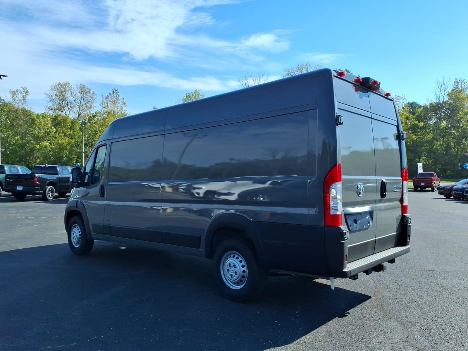 New 2027 RAM ProMaster 3500 w/ Safety Group FWD image 5