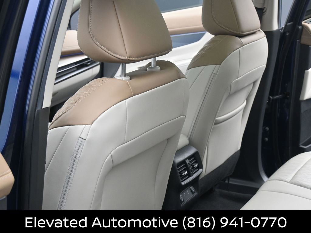 Certified 2025 Nissan Murano Platinum w/ Cargo Package AWD/4WD image 20