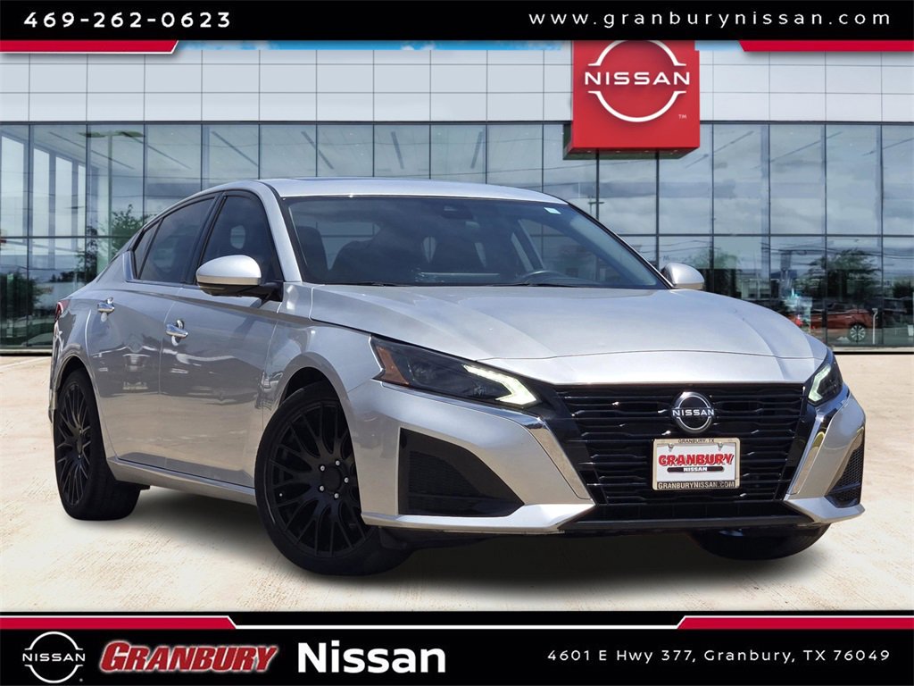 Used 2023 Nissan Altima 2.5 SL