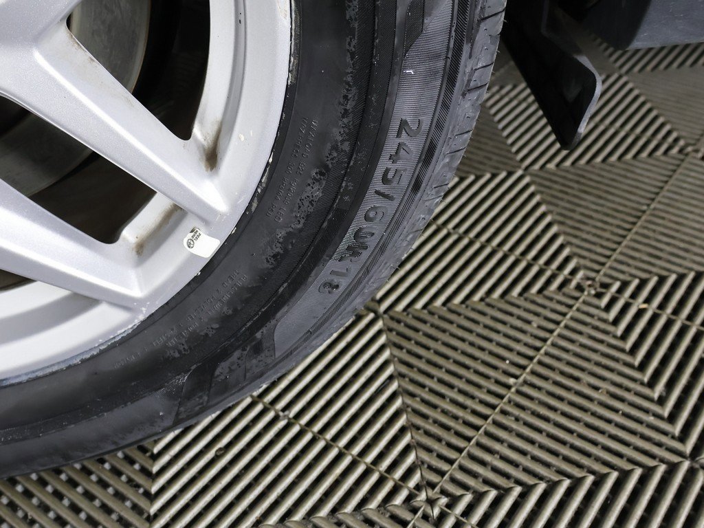 Used 2024 Ford Edge SEL image 19