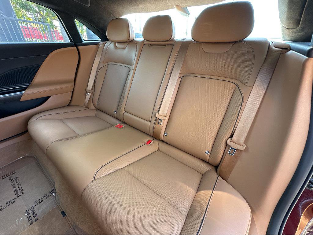 Used 2023 Lucid Air Touring image 9