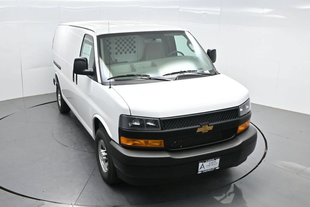 New 2026 Chevrolet Express 2500 w/ Driver Convenience Package RWD image 53