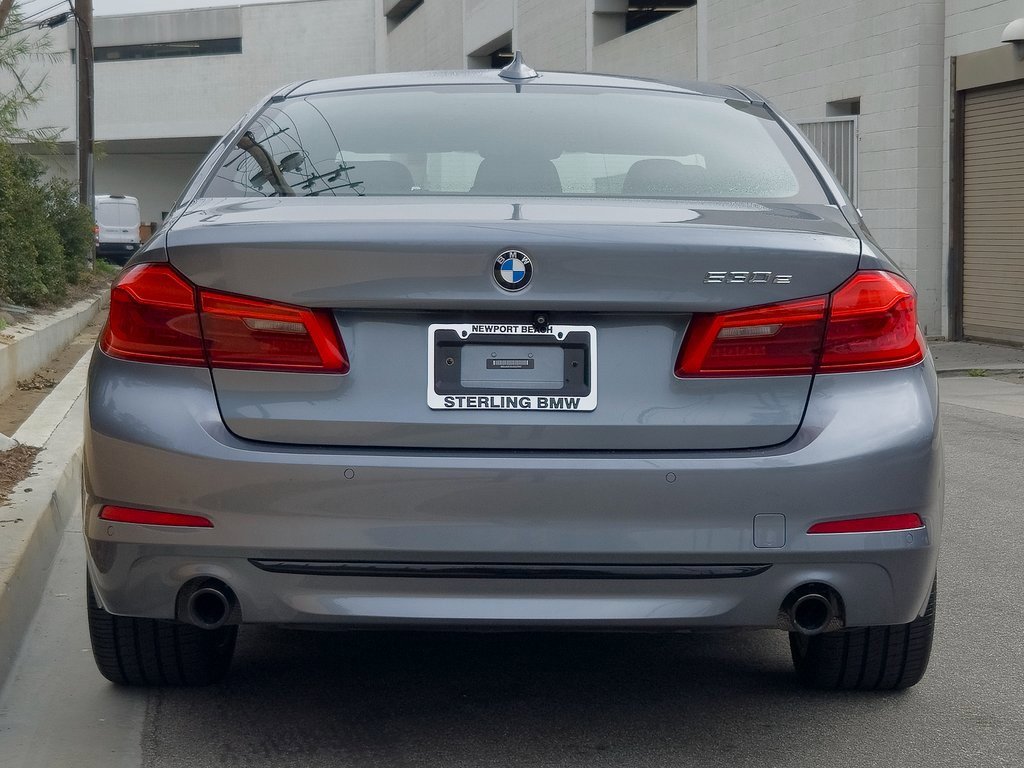 Used 2018 BMW 530e image 6