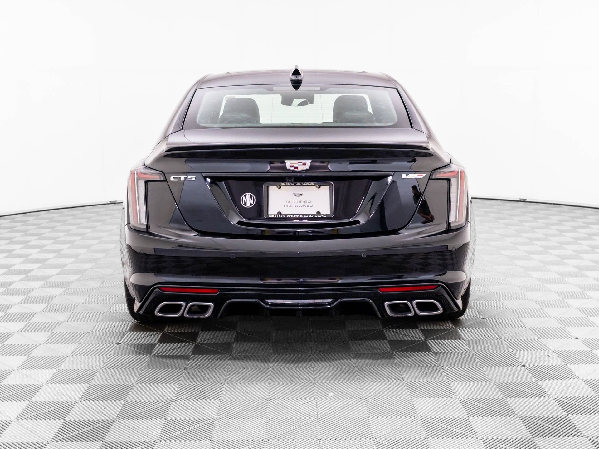 Used 2025 Cadillac CT5 V RWD image 5