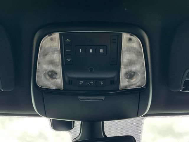 Used 2025 Dodge Durango R/T AWD/4WD image 42