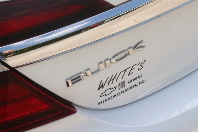 Used 2016 Buick Regal FWD image 9