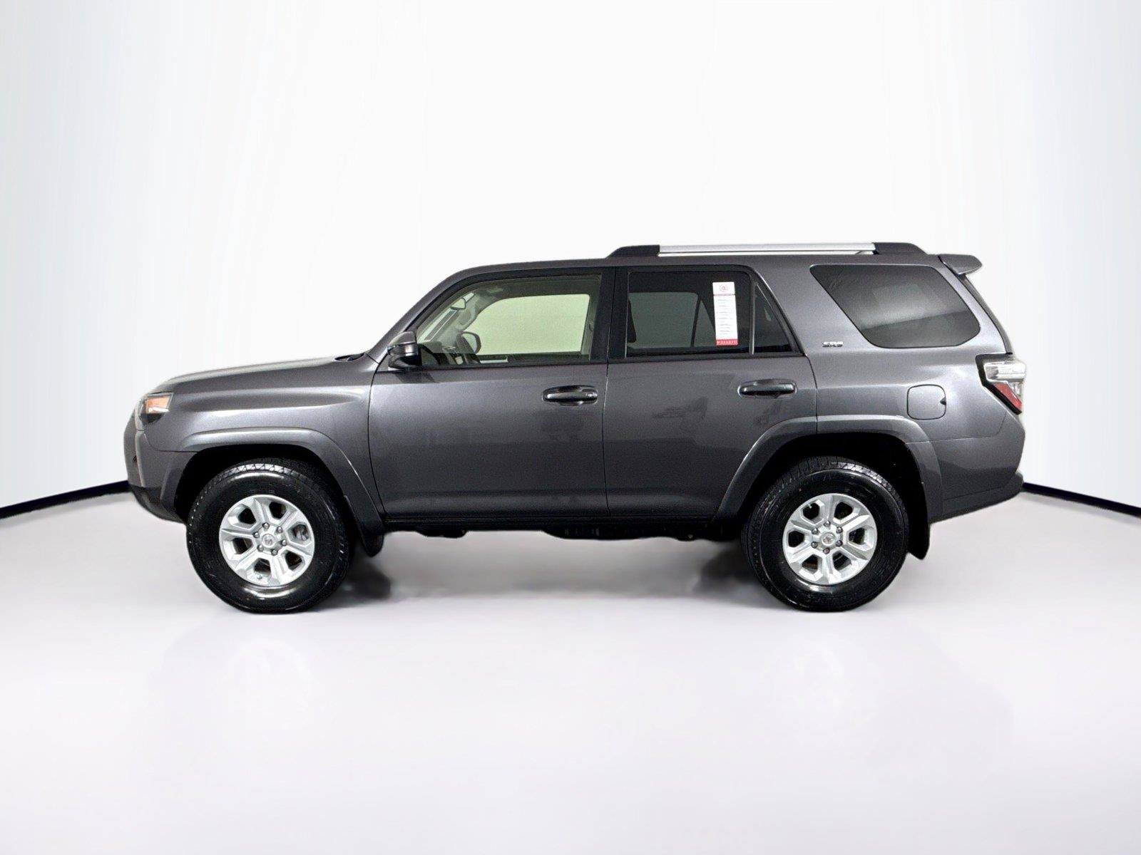 Used 2021 Toyota 4Runner SR5 AWD/4WD image 12
