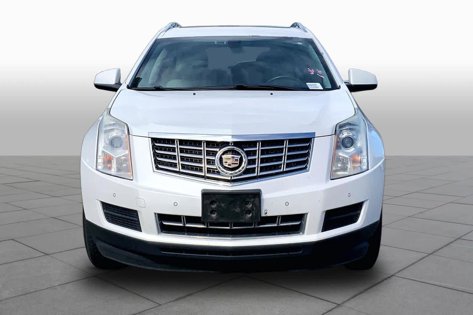 Used 2014 Cadillac SRX Luxury FWD image 4