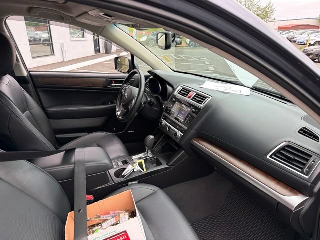 Used 2016 Subaru Outback 3.6R Limited AWD/4WD image 9