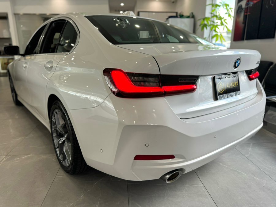 Used 2025 BMW 330i Sedan image 5