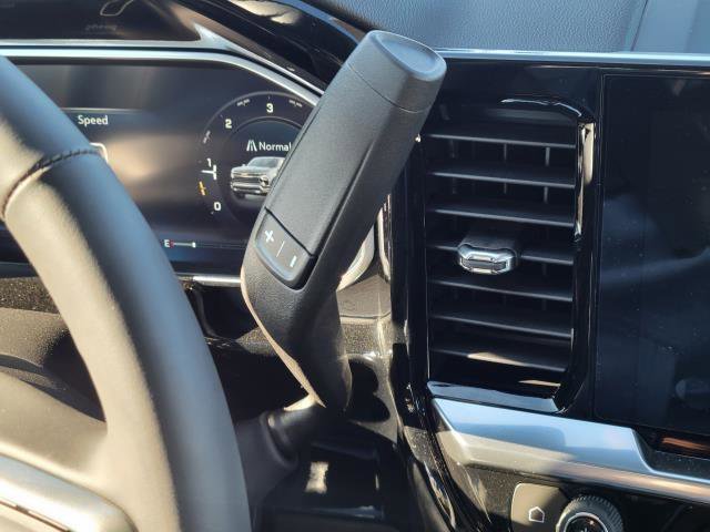 New 2026 Chevrolet Silverado 1500 LT AWD/4WD image 16